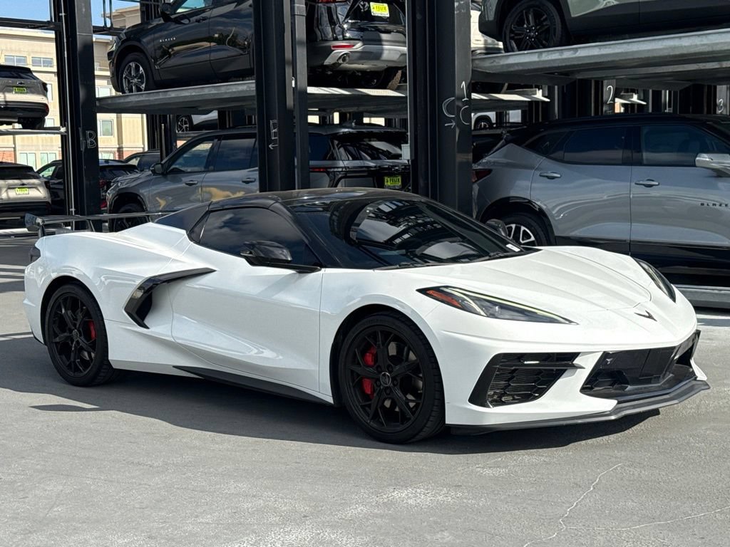 Used 2022 Chevrolet Corvette Stingray Preferred Conv w/ Z51 Performance Package RWD image 3
