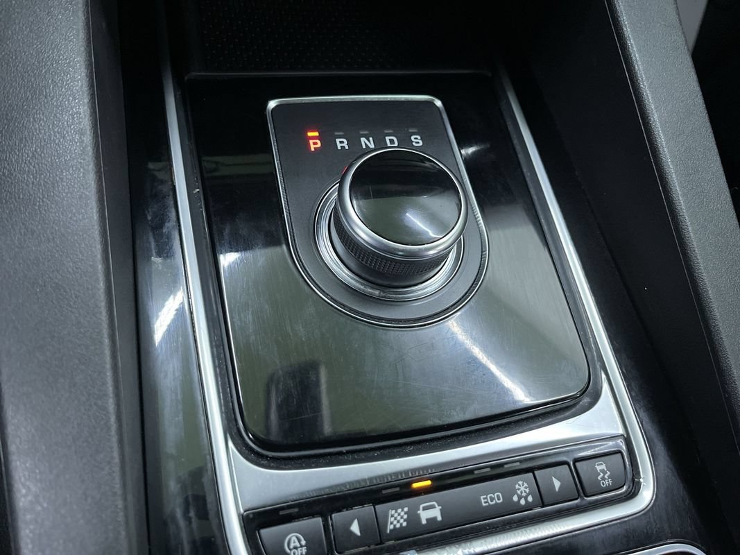 Used 2019 Jaguar F-PACE Premium AWD/4WD image 24