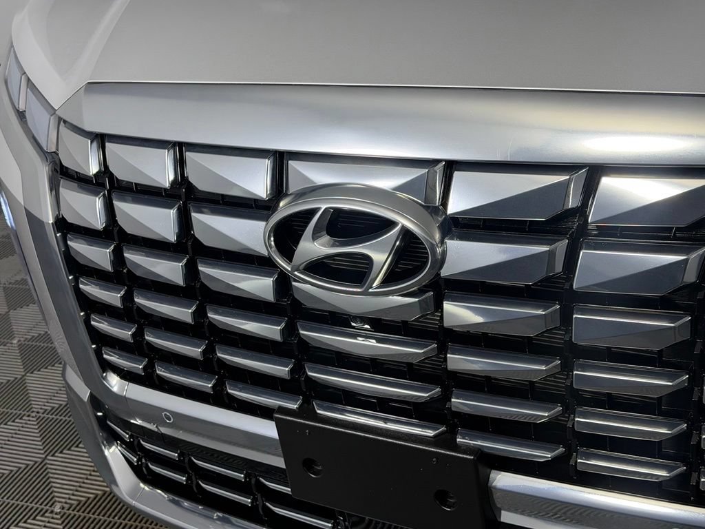 Used 2025 Hyundai Palisade Calligraphy AWD/4WD image 13