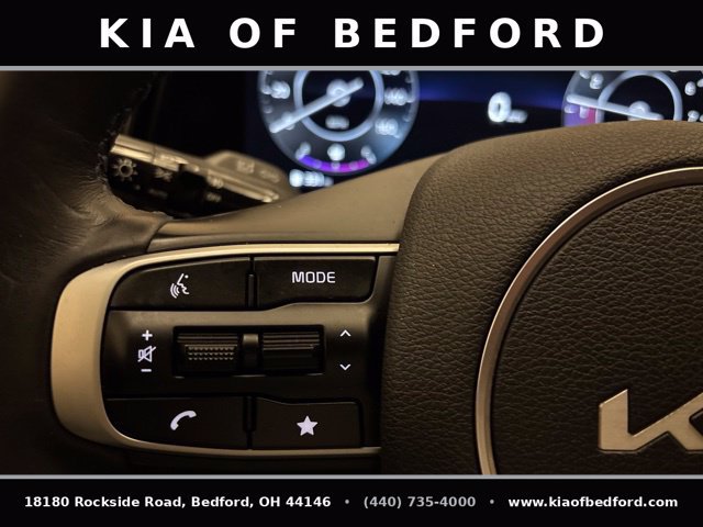 Certified 2025 Kia Sportage SX FWD image 18