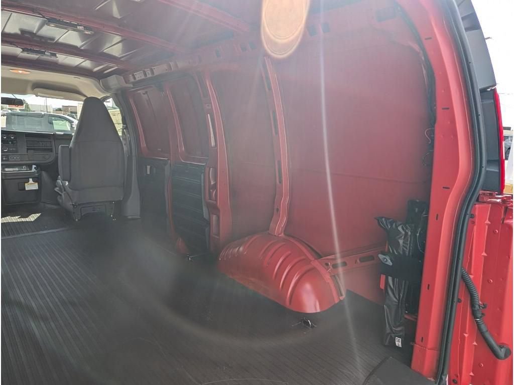 New 2025 Chevrolet Express 2500 w/ Driver Convenience Package RWD image 12