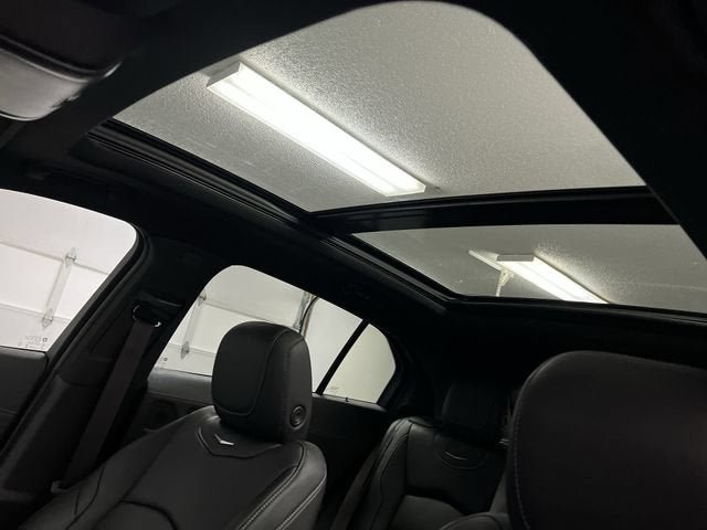 Certified 2024 Cadillac XT4 Premium Luxury AWD/4WD image 18