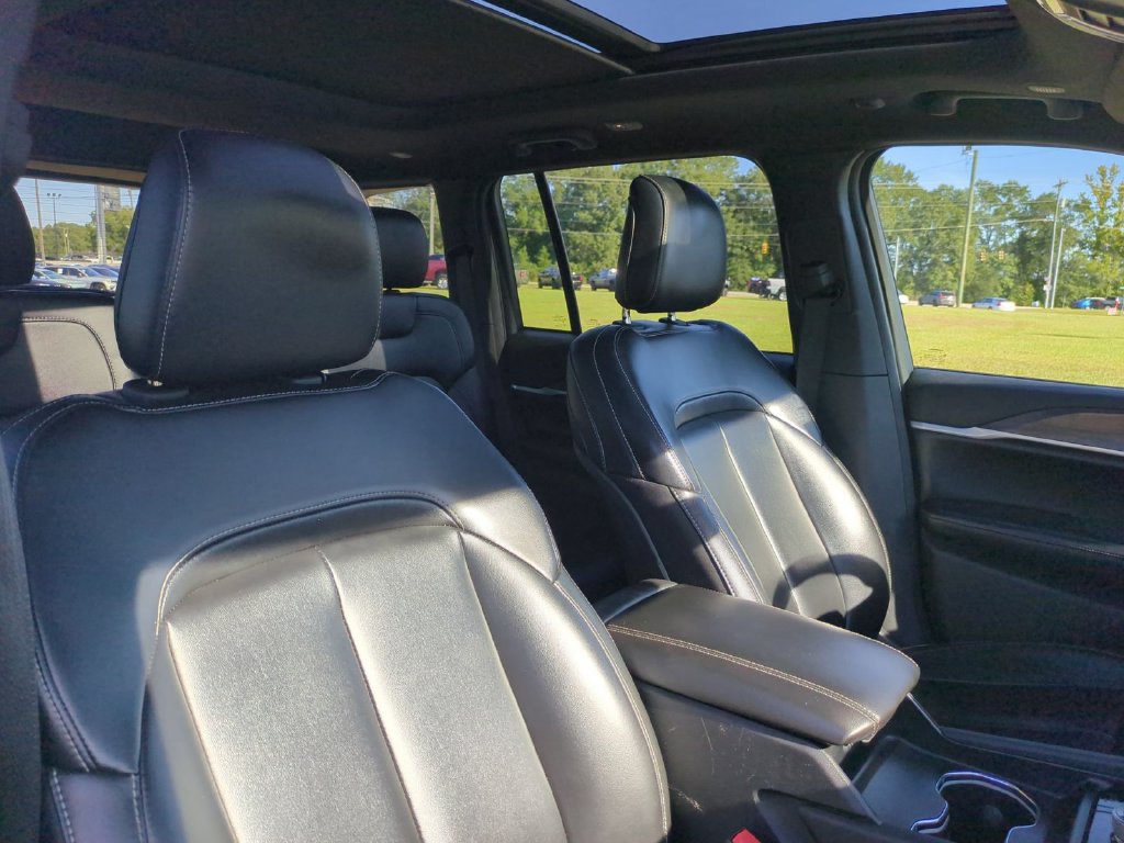 Used 2024 Jeep Grand Cherokee Limited 4xe AWD/4WD image 36
