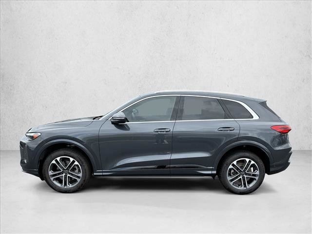 Used 2025 Audi Q5 Premium w/ Convenience Package AWD/4WD image 8