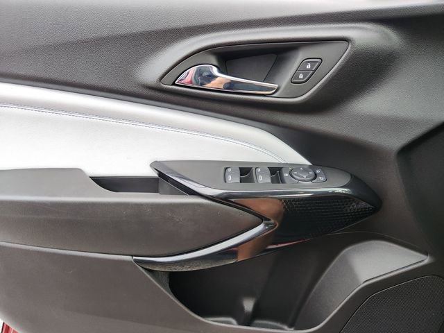 Used 2025 Chevrolet Trax LT w/ LT Convenience Package image 22