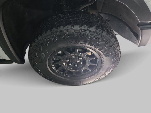 Used 2024 GMC Sierra 1500 AT4X w/ AT4X AEV Edition image 36