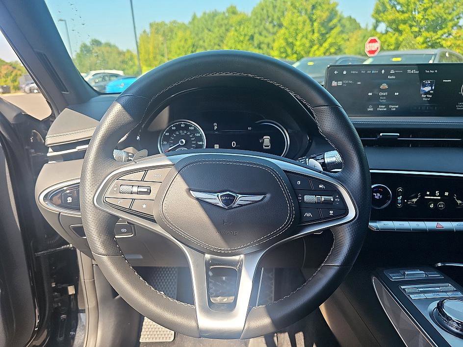 Used 2025 Genesis GV70 3.5T Sport w/ Sport Advanced Package image 19