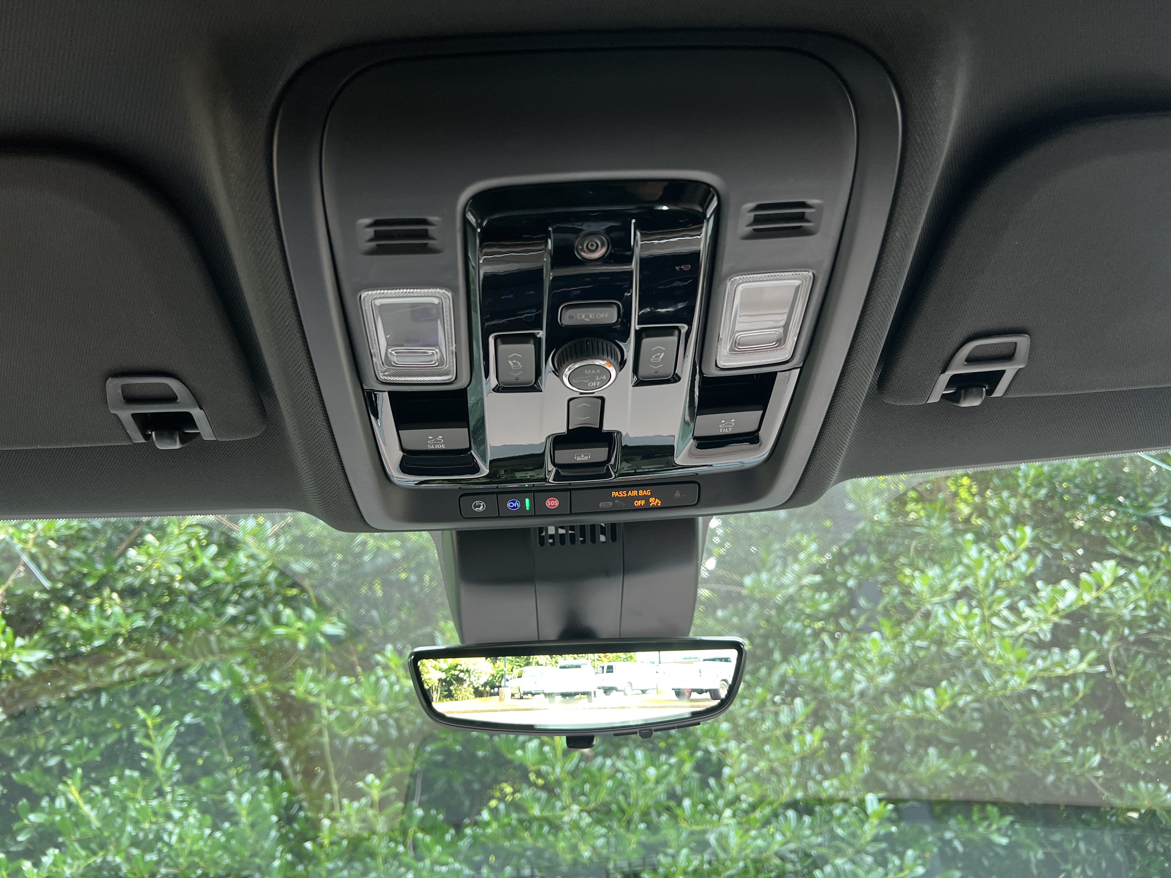 New 2026 Chevrolet Tahoe High Country w/ LPO, Get Active Package AWD/4WD image 33