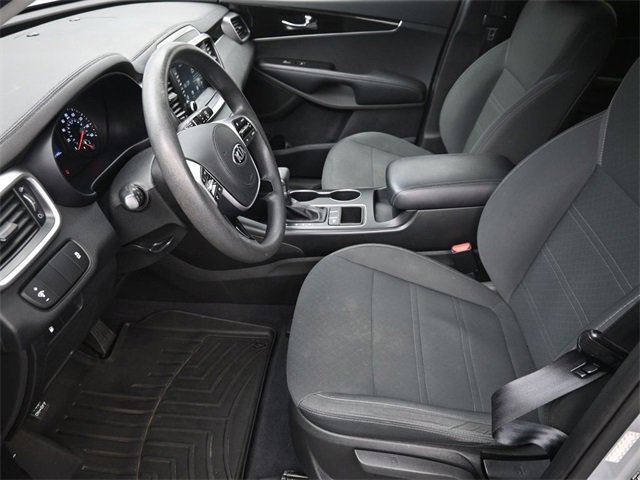 Used 2020 Kia Sorento L image 17
