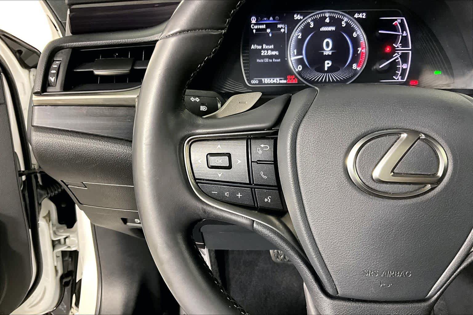 Used 2021 Lexus ES 350 w/ Premium Package FWD image 21