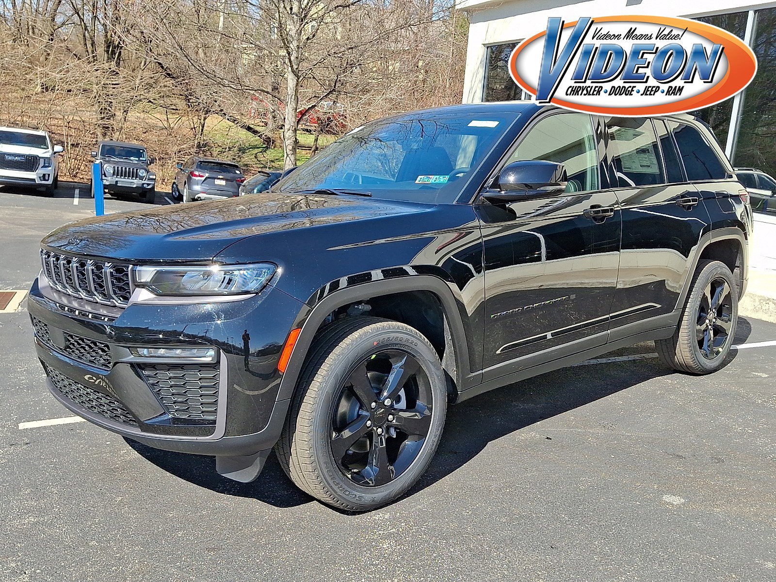 New 2026 Jeep Grand Cherokee Limited image 1