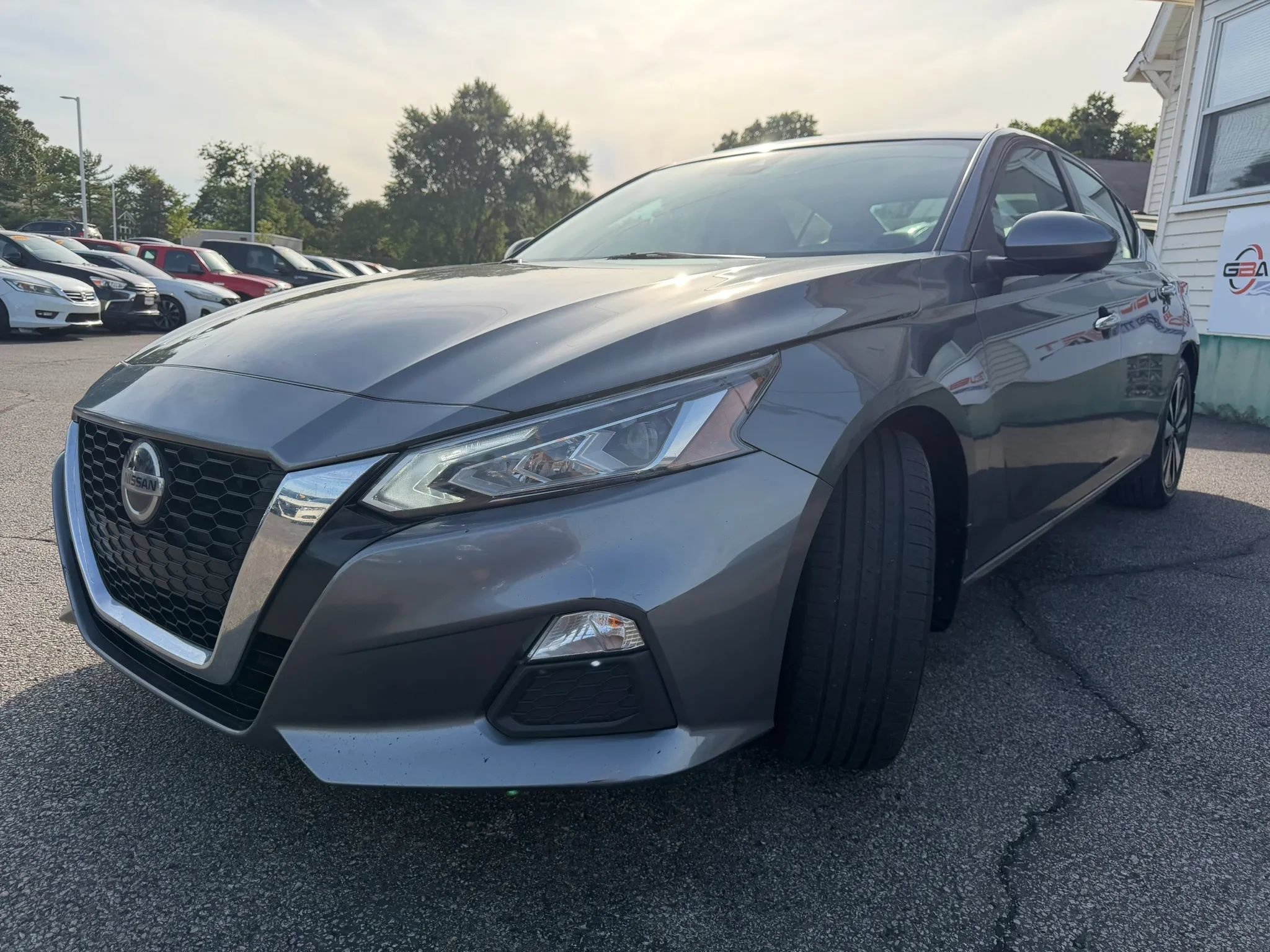 Used 2022 Nissan Altima 2.5 SV FWD image 9