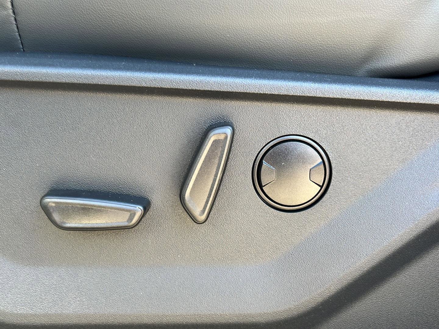 New 2026 Ford Expedition Max Active image 11