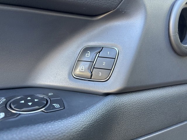 Used 2022 Ford Expedition Max XLT image 21