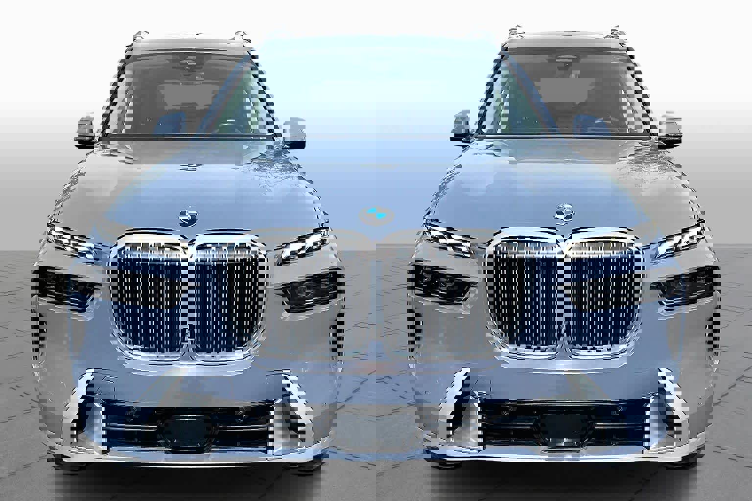 Certified 2024 BMW X7 xDrive40i w/ Premium Package image 4