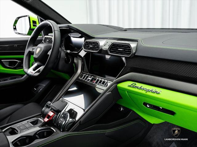 Used 2024 Lamborghini Urus S AWD/4WD image 38