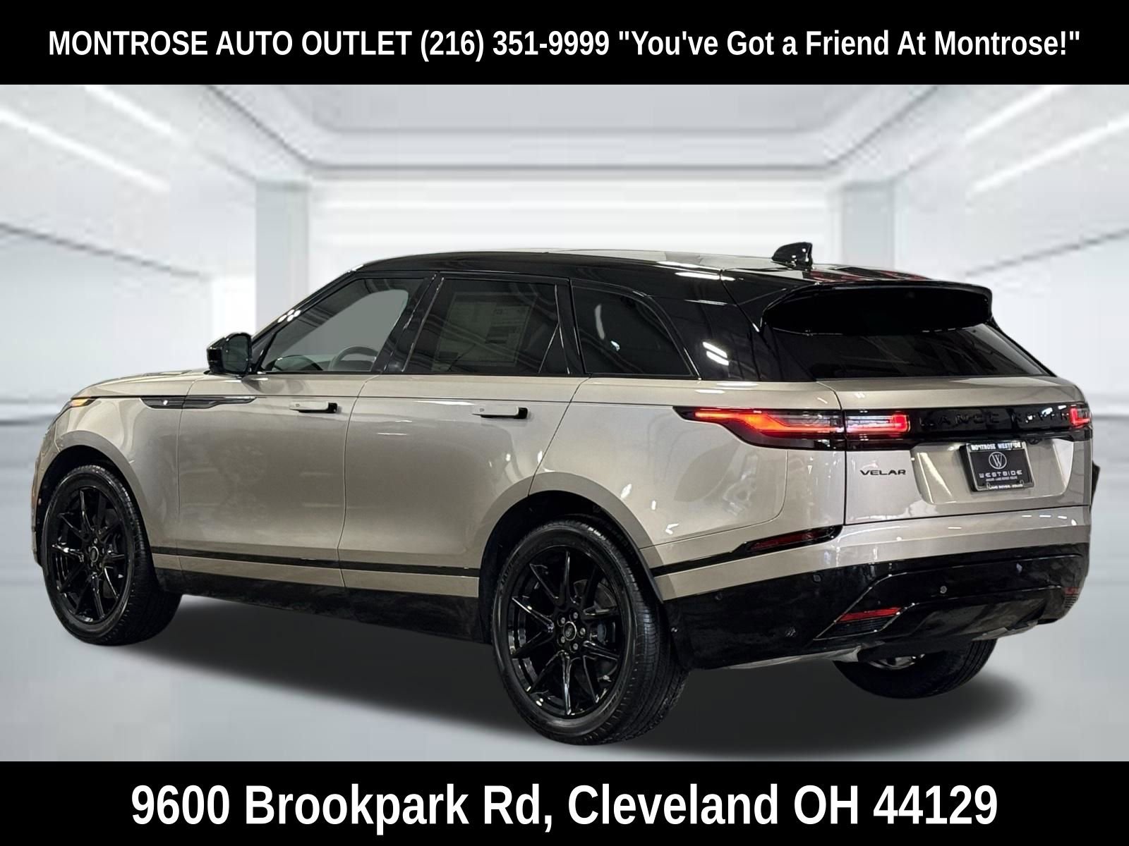 New 2026 Land Rover Range Rover Velar Dynamic SE AWD/4WD image 3