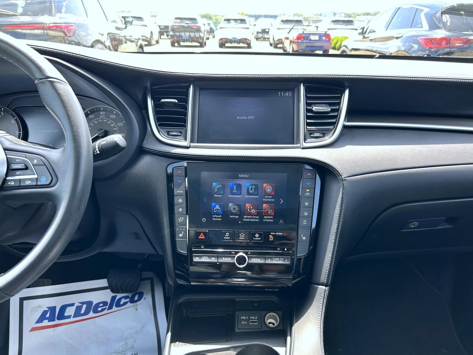 Certified 2025 INFINITI QX50 Luxe AWD/4WD image 13