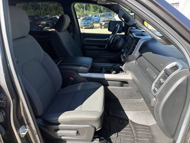 Used 2022 RAM 1500 Big Horn AWD/4WD image 25