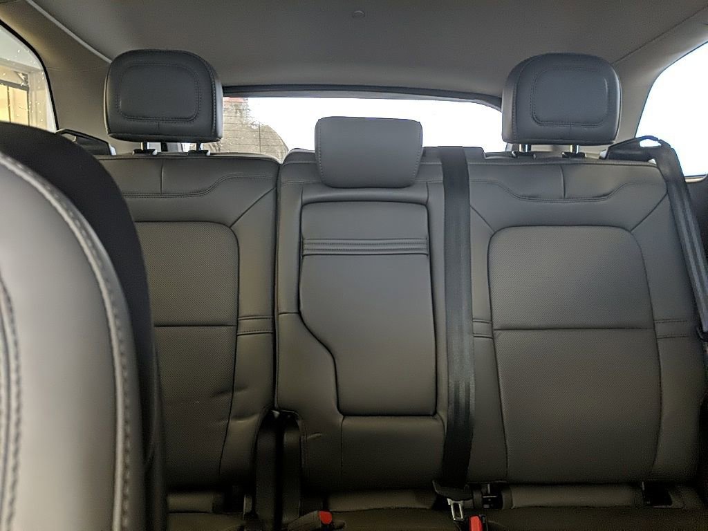 Certified 2023 Lincoln Corsair Reserve image 24