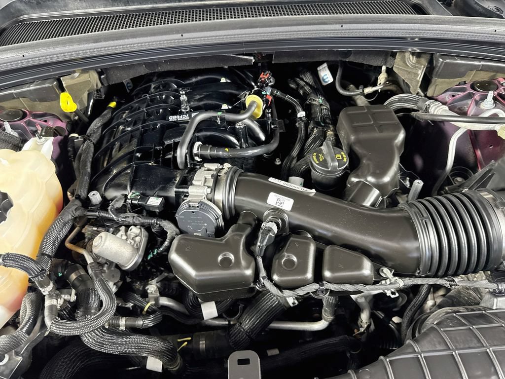 Used 2023 Jeep Grand Cherokee Altitude RWD image 40