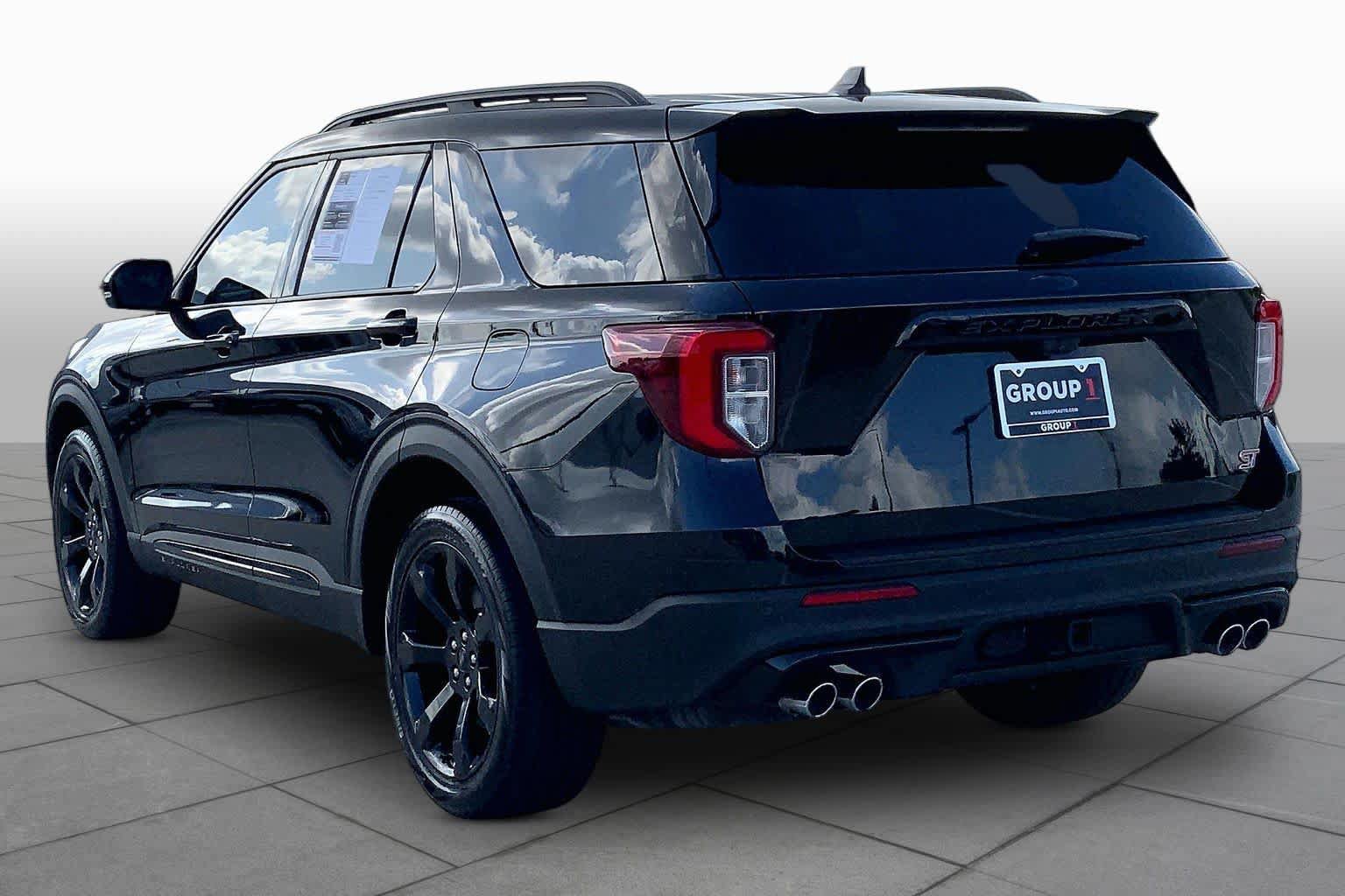 Used 2023 Ford Explorer ST w/ Equipment Group 401A AWD/4WD image 11