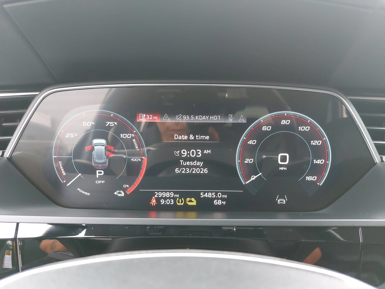 Used 2024 Audi Q8 e-tron Premium Plus w/ Premium Plus Package AWD/4WD image 20