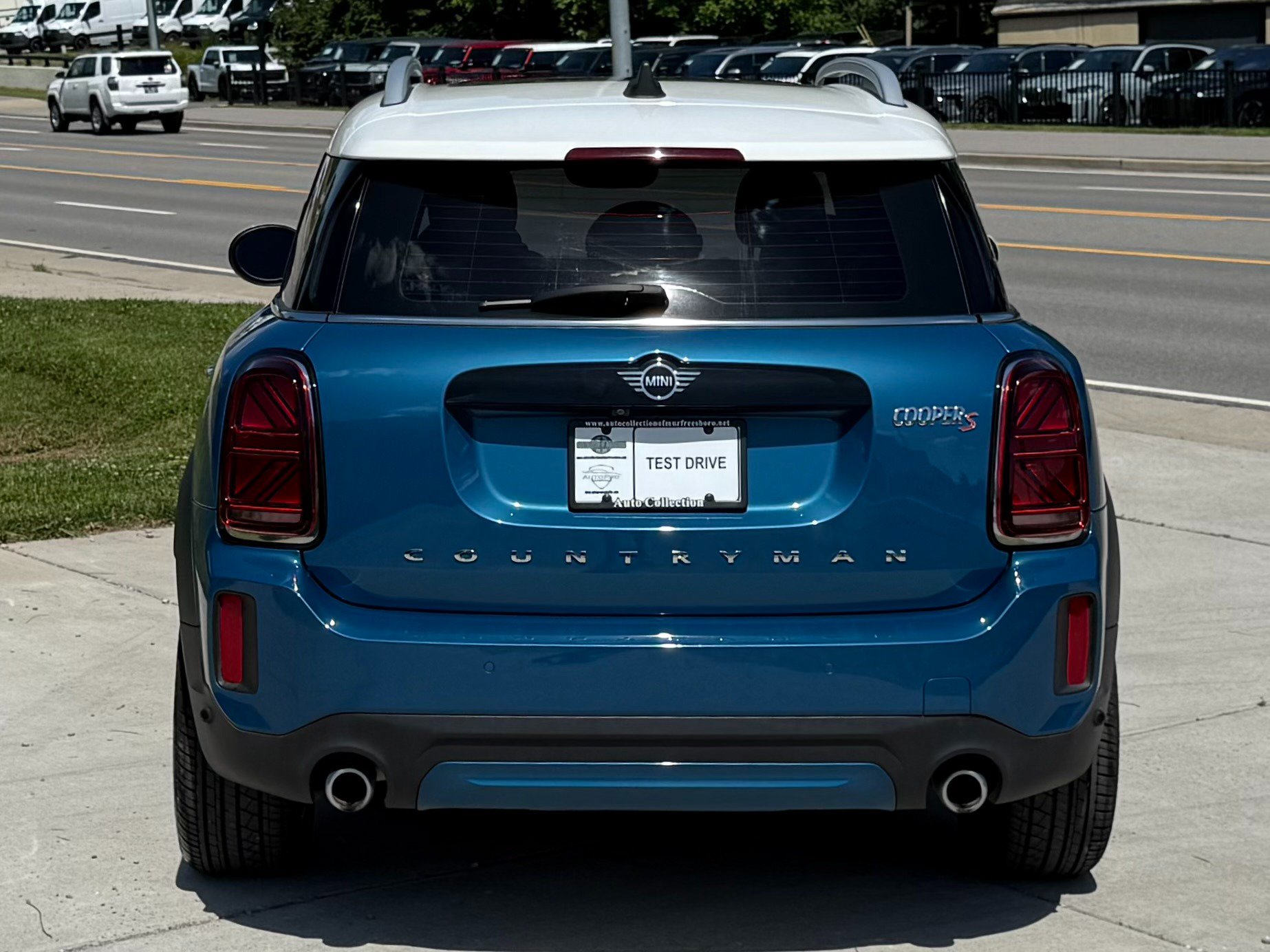 Used 2024 MINI Cooper Countryman S FWD image 6