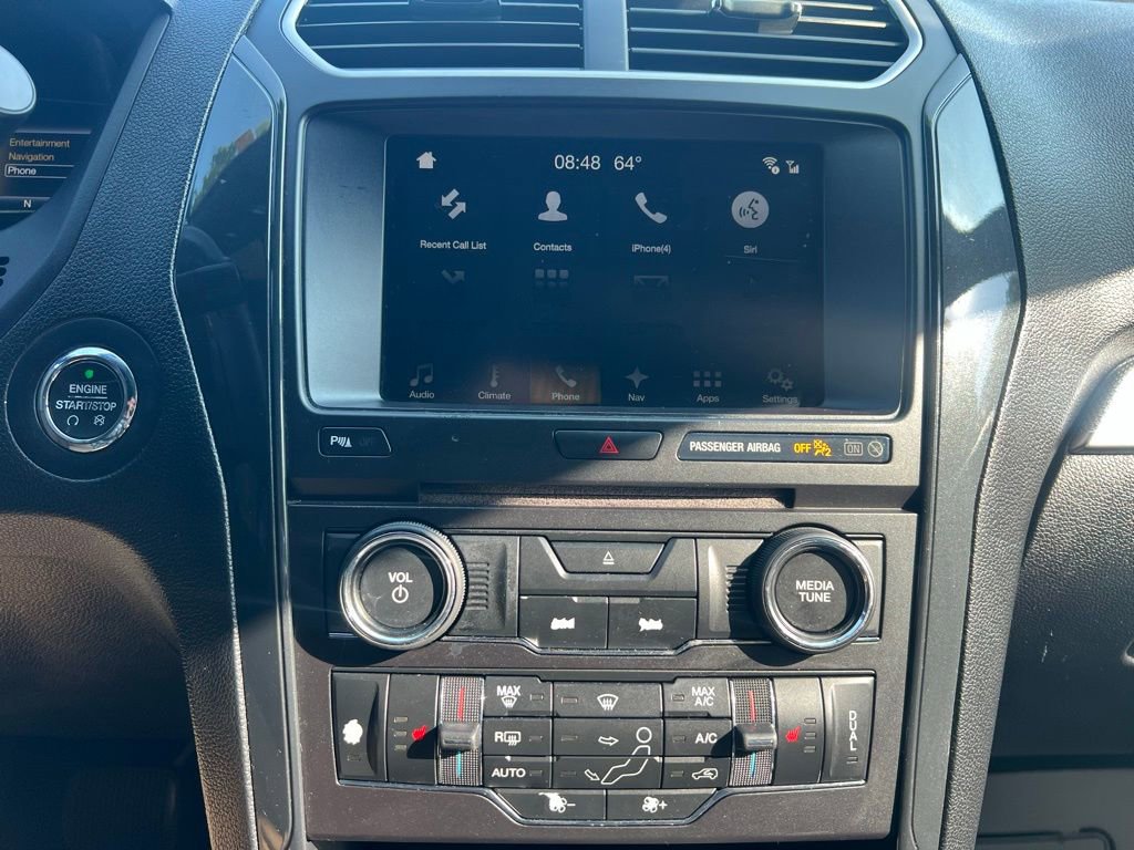 Used 2017 Ford Explorer XLT w/ Equipment Group 202A FWD image 26