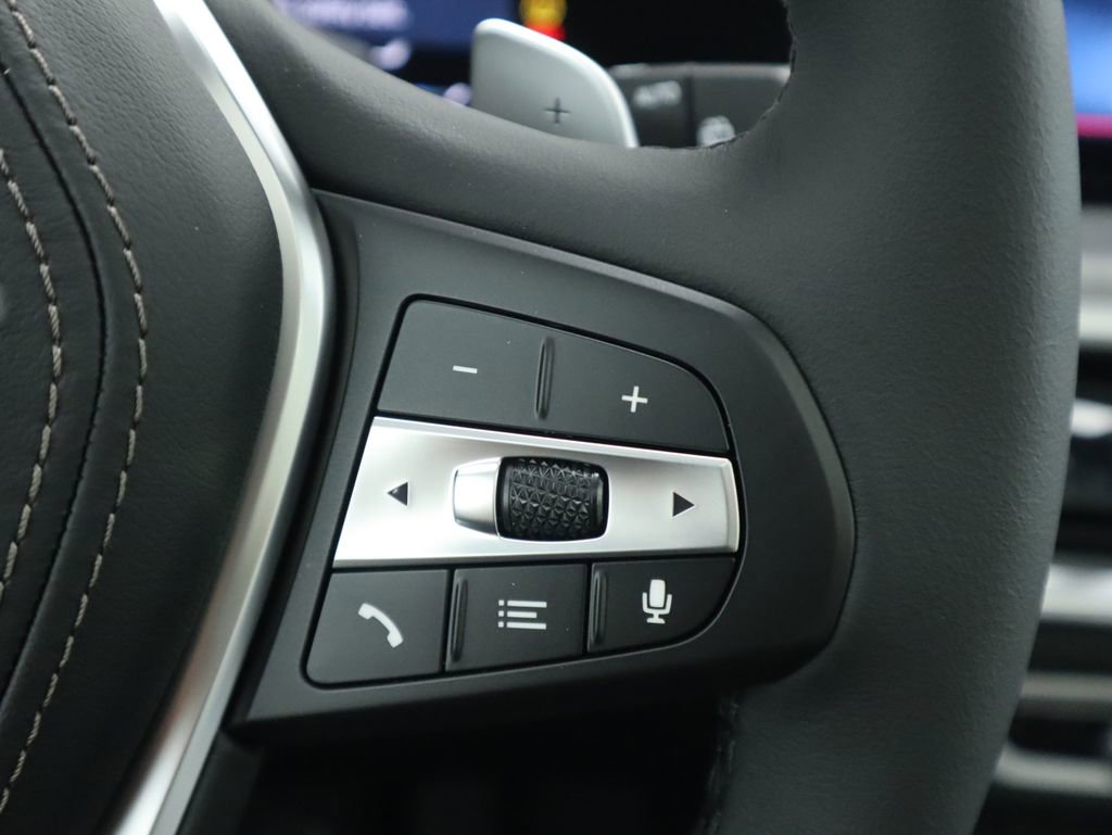 New 2026 BMW X5 xDrive40i w/ Premium Package image 12