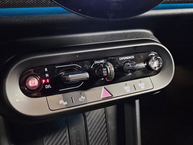 Certified 2025 MINI Cooper S image 11