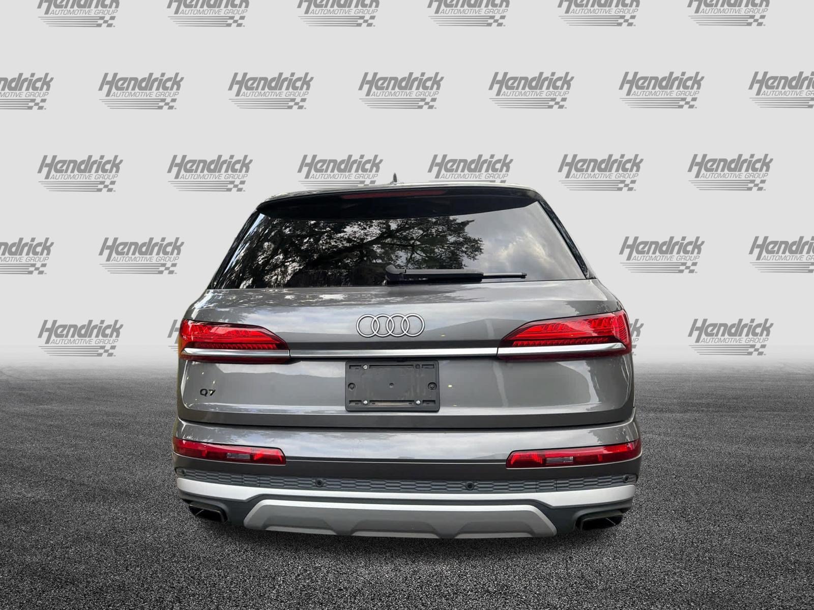 Used 2025 Audi Q7 3.0T Premium Plus AWD/4WD image 13
