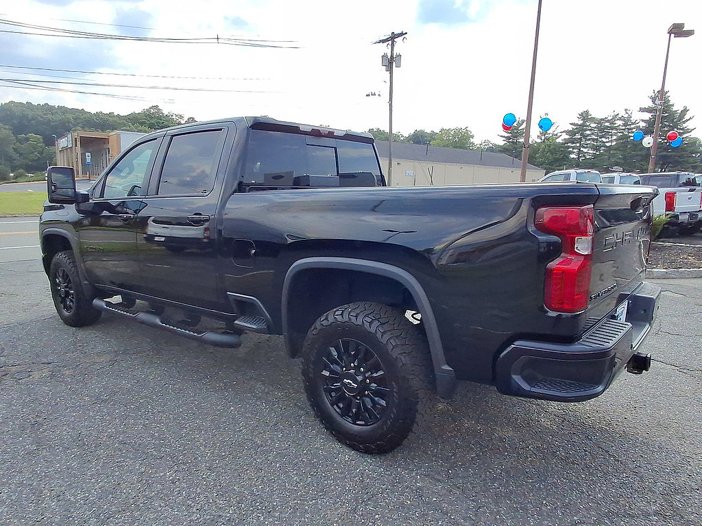Used 2022 Chevrolet Silverado 2500 LT w/ Midnight Edition AWD/4WD image 28