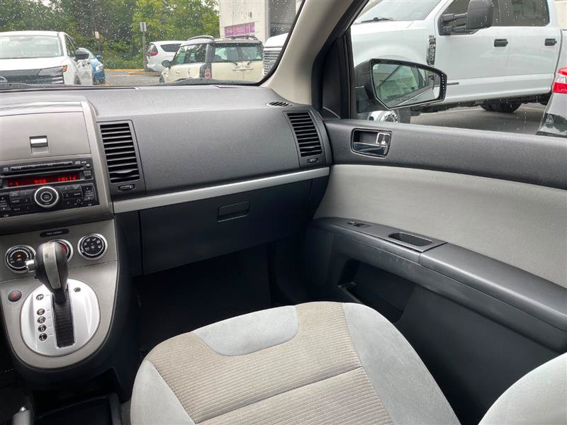 Used 2010 Nissan Sentra 2.0 S w/ Convenience Pkg FWD image 16