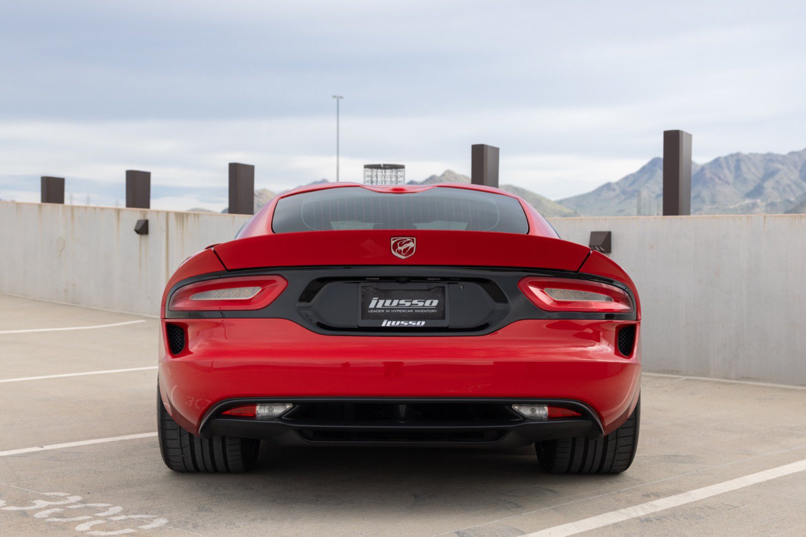 Used 2013 SRT Viper GTS w/ GTS Laguna Interior Pkg RWD image 6