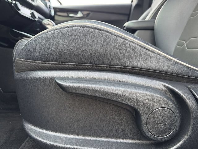 Certified 2024 Kia Forte GT-Line FWD image 21