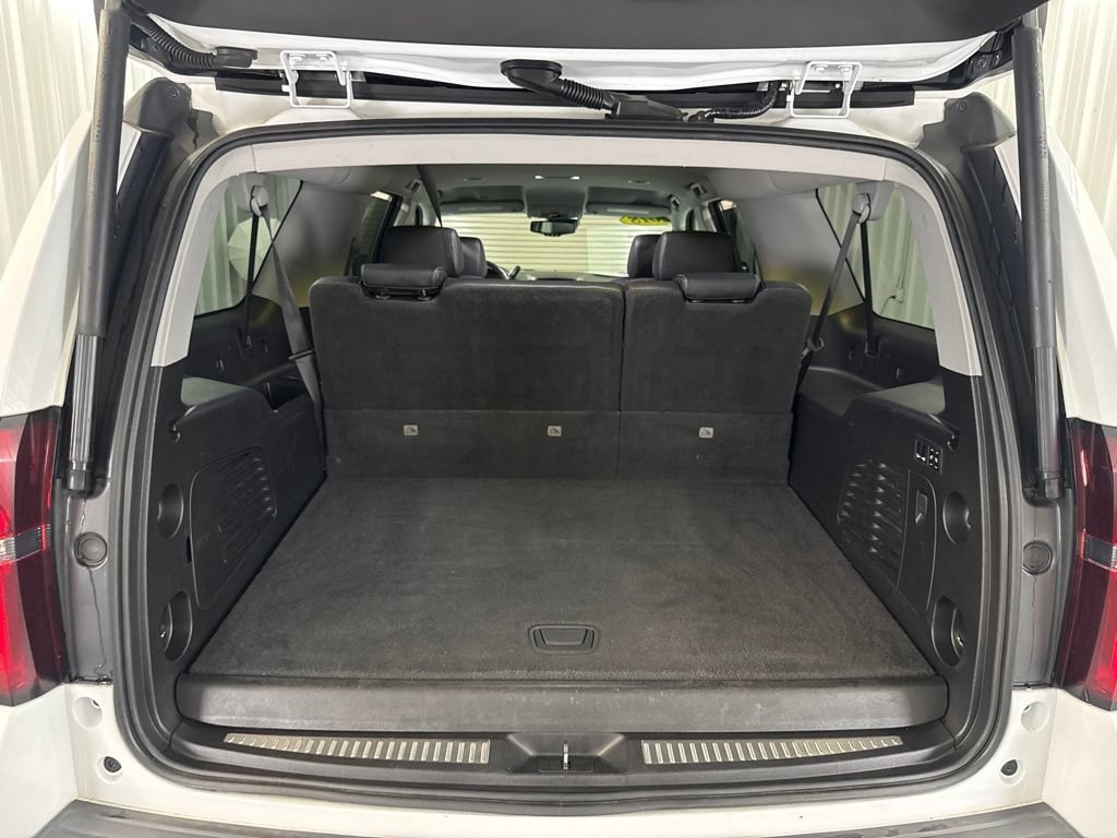 Used 2018 Chevrolet Suburban Premier AWD/4WD image 30