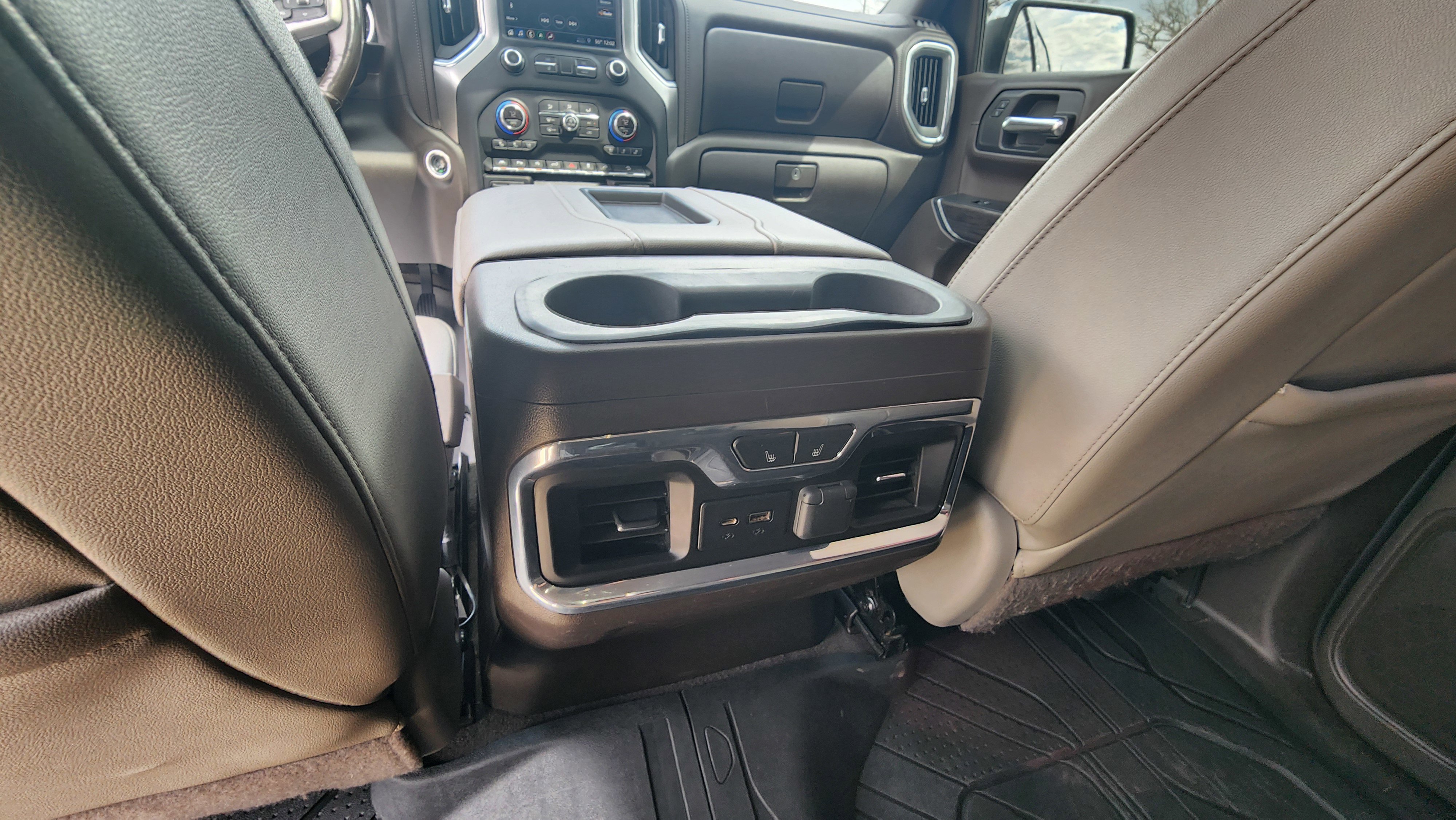 Used 2019 Chevrolet Silverado 1500 LTZ w/ LTZ Premium Package image 20