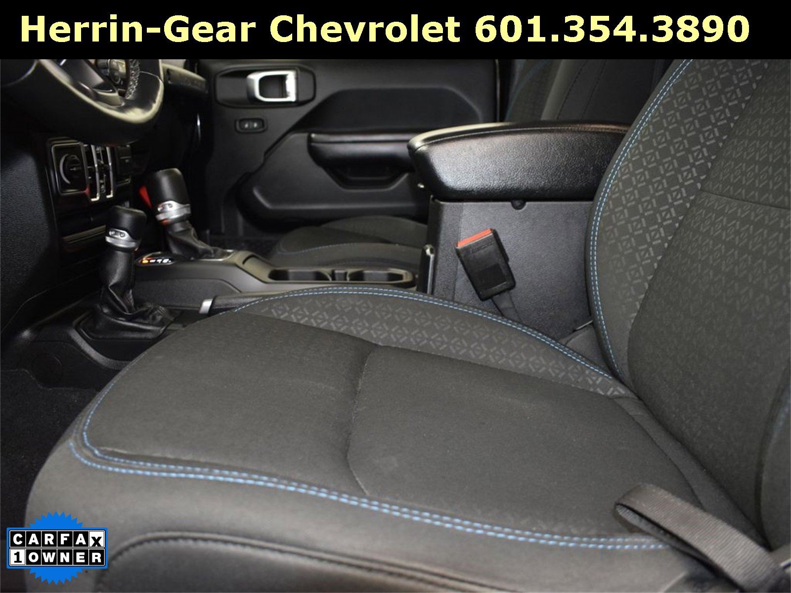 Used 2021 Jeep Wrangler Unlimited Islander image 13