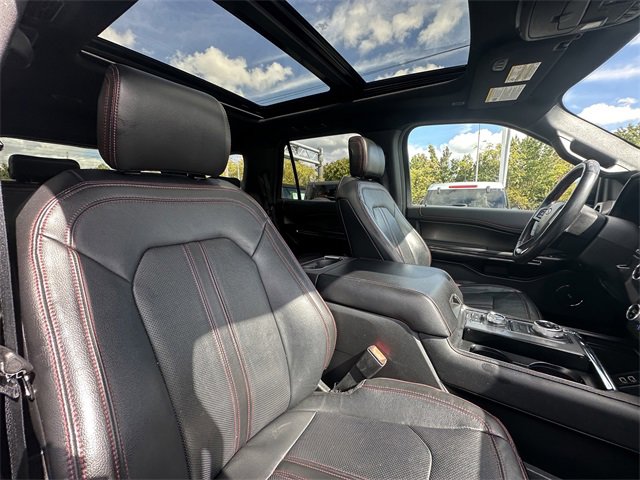 Certified 2019 Ford Expedition Limited w/ Equipment Group 303A image 36