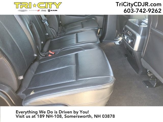 Used 2020 Ford Expedition XLT w/ Equipment Group 202A image 24