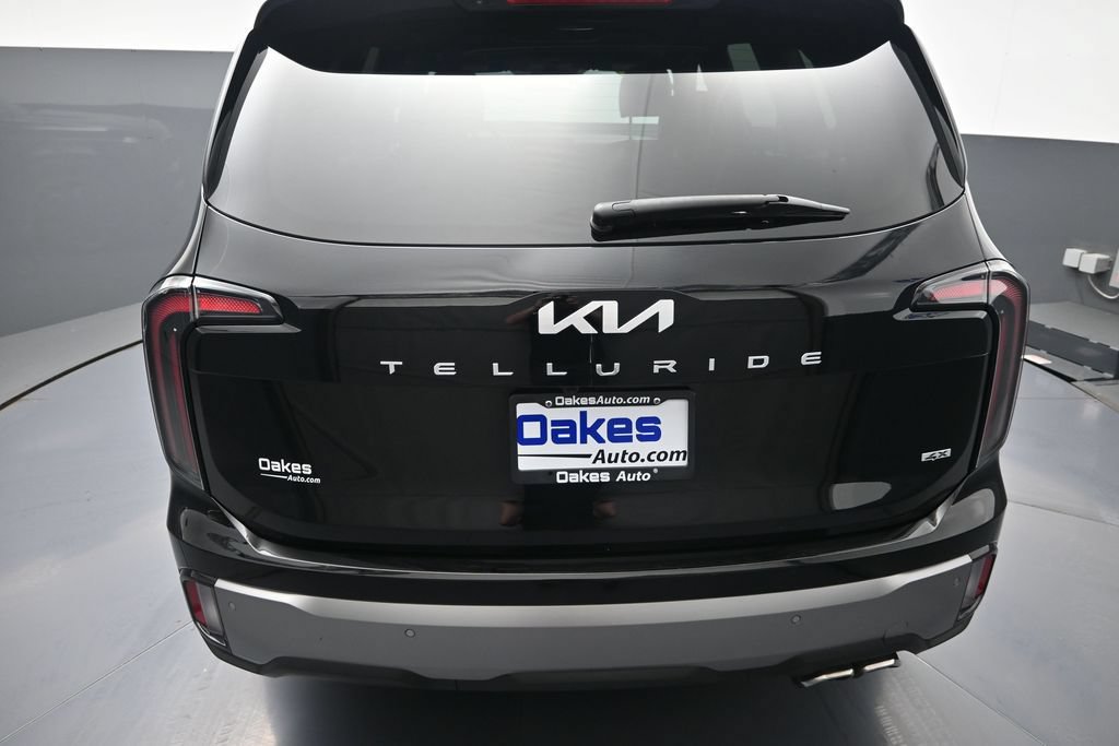 Certified 2025 Kia Telluride SX Prestige AWD/4WD image 36
