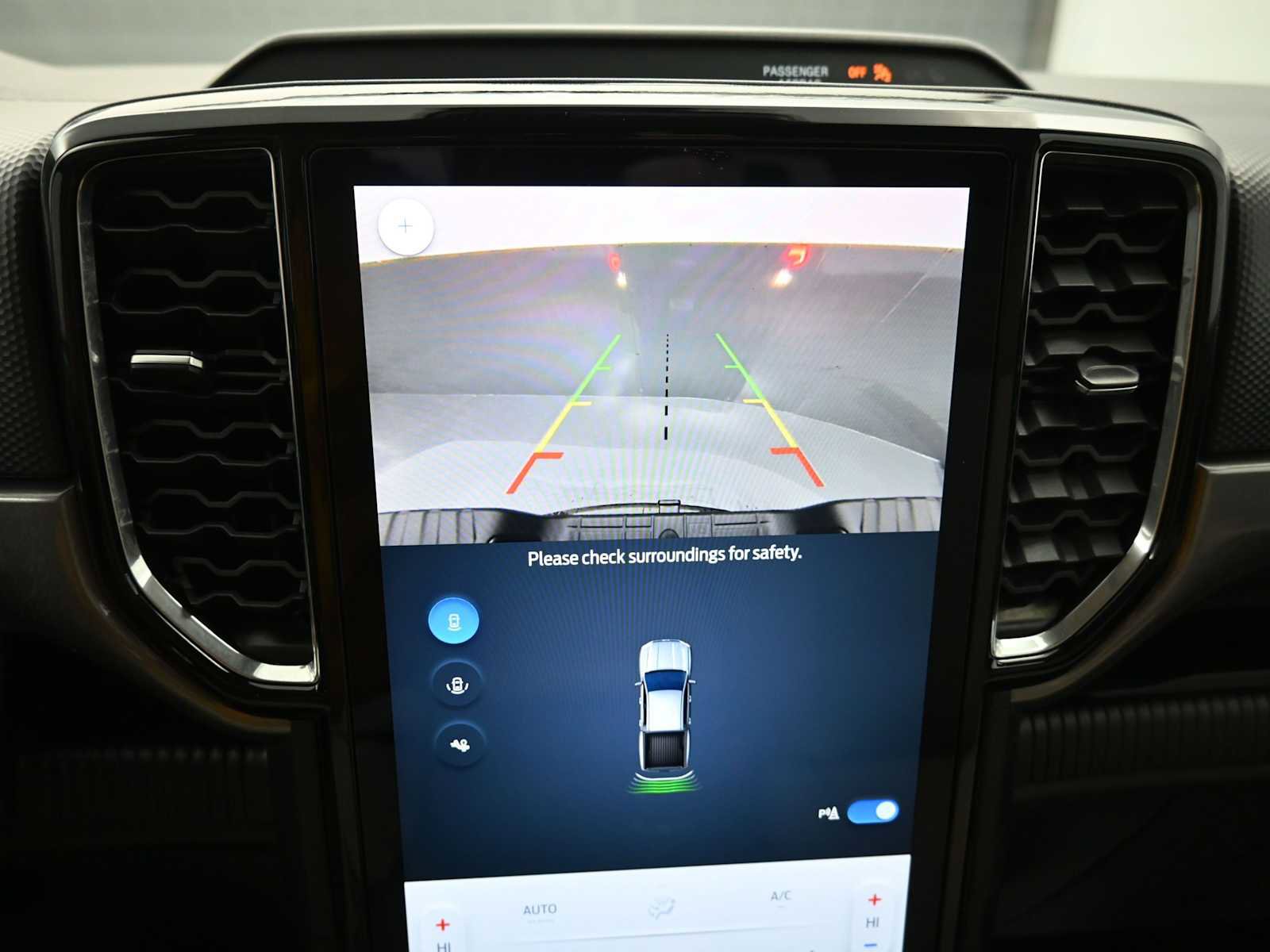 Used 2024 Ford Ranger XLT w/ Equipment Group 301A High image 21