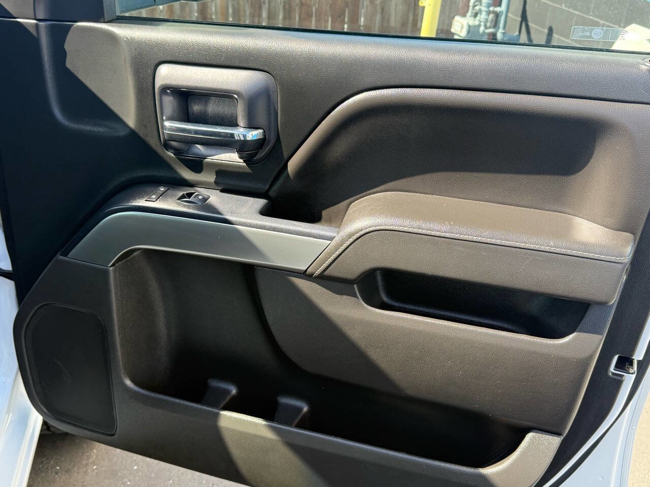 Used 2018 Chevrolet Silverado 1500 LT w/ LT Eassist Package image 21