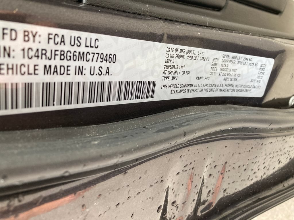 Used 2021 Jeep Grand Cherokee Limited AWD/4WD image 37