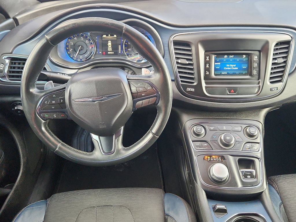 Used 2015 Chrysler 200 S AWD/4WD image 10