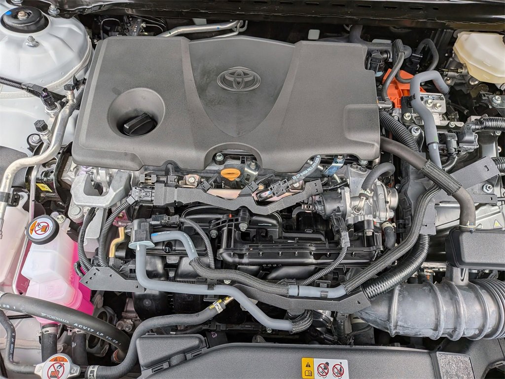 Used 2025 Toyota Camry LE image 33