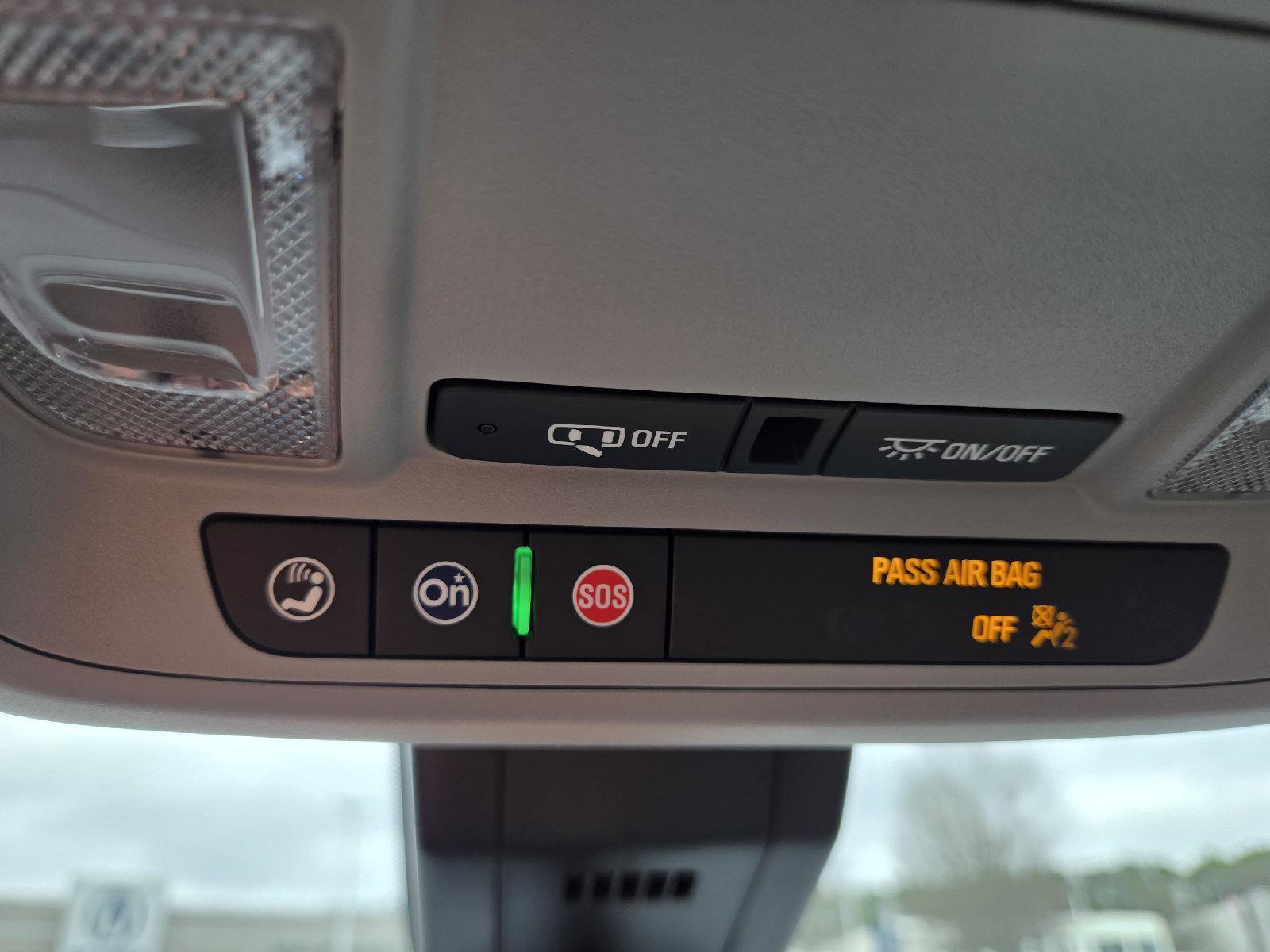 Used 2024 Chevrolet Equinox LS image 38