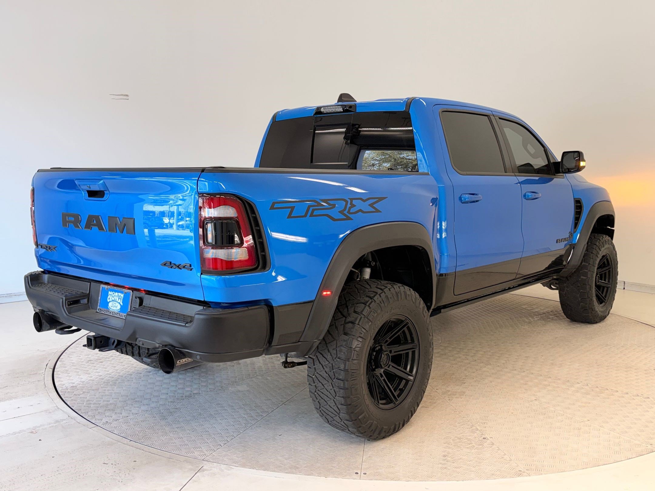 Used 2022 RAM 1500 TRX w/ TRX Level 2 Equipment Group image 9