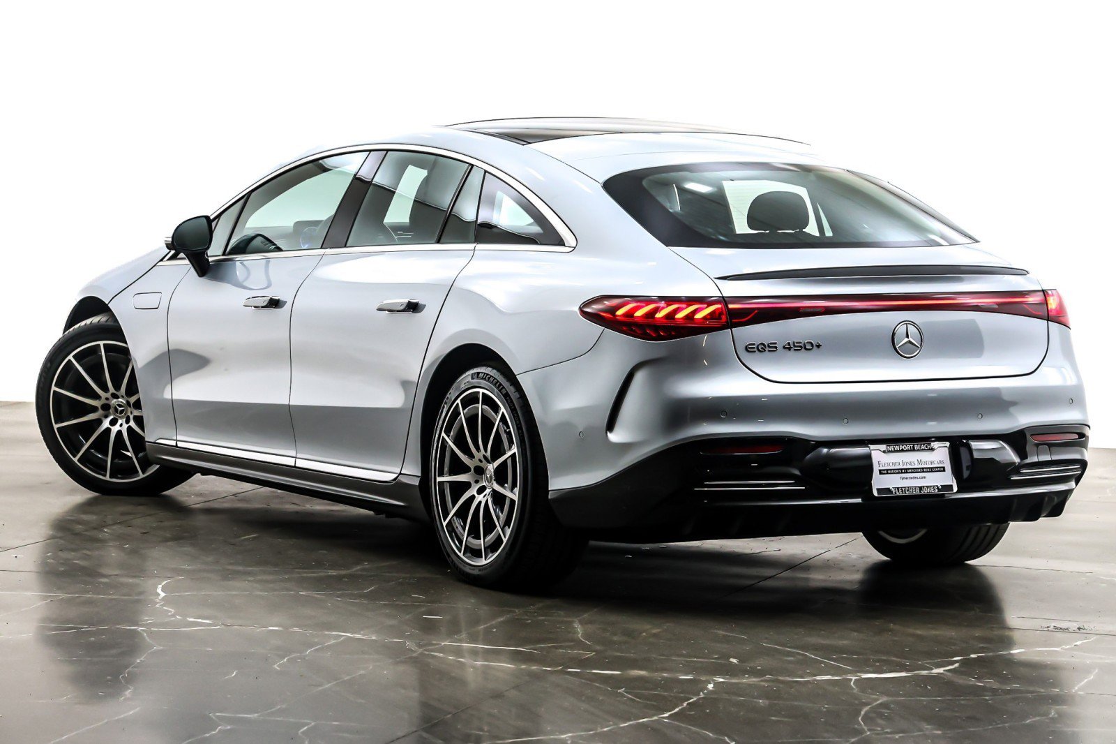 Used 2022 Mercedes-Benz EQS 450+ Sedan image 12